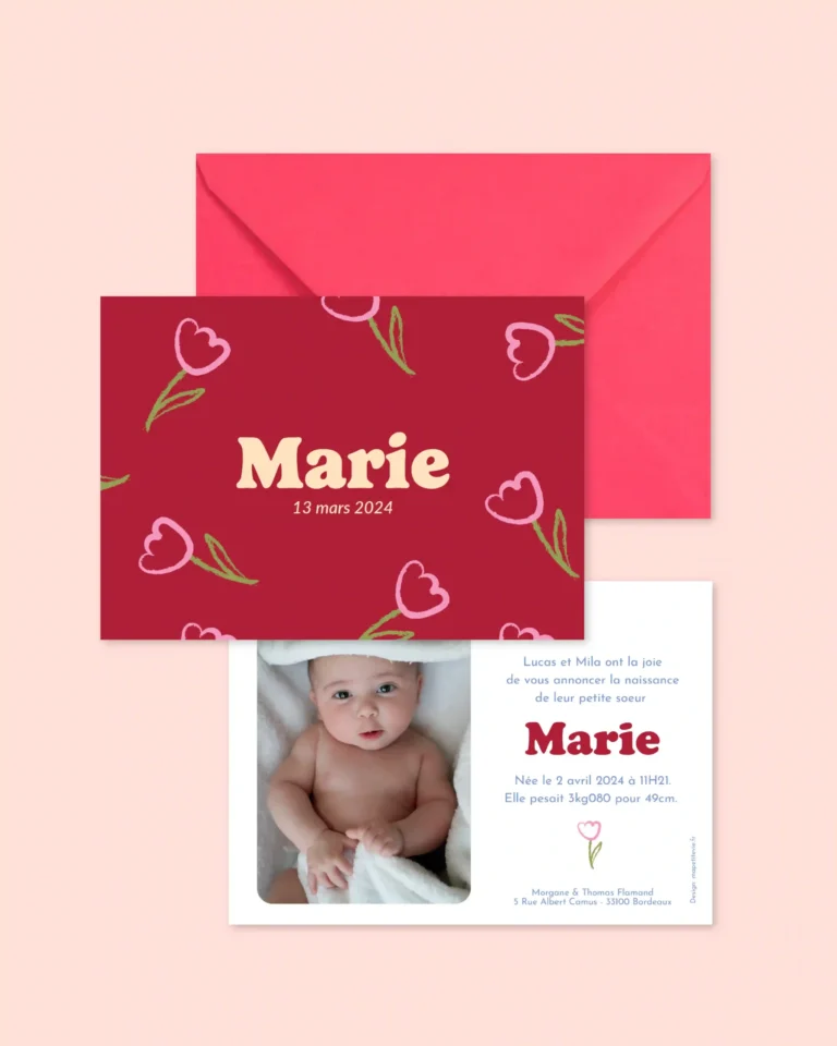 Faire-part de naissance rouge et fleurs, idéal pour les amoureux de l'amour.