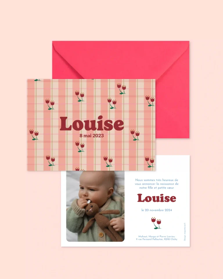 Faire part de naissance à rayures roses et des fleurs roses.